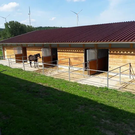Hofgut Schwarzenborn Wohnen&reitanlage In Mitten Der Natur * Giesenhain